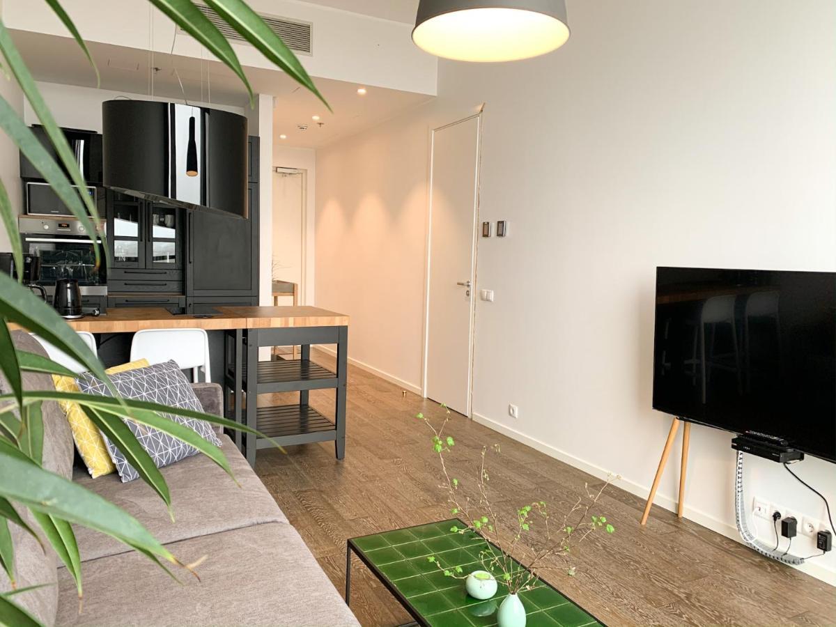 Orange Apartments Tower & Free Parking タリン エクステリア 写真