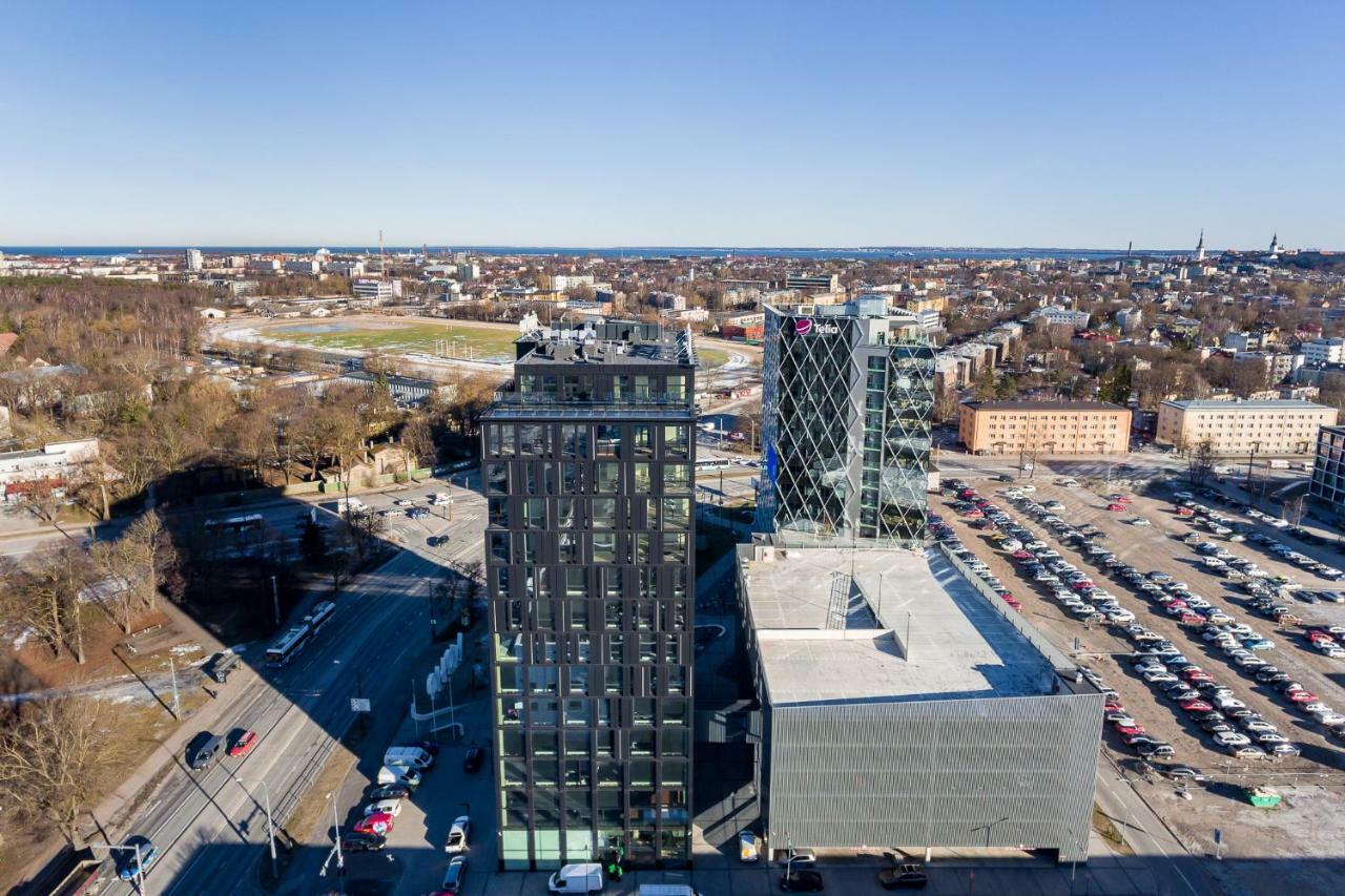 Orange Apartments Tower & Free Parking タリン エクステリア 写真